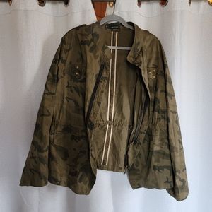 Lightweight jacket
